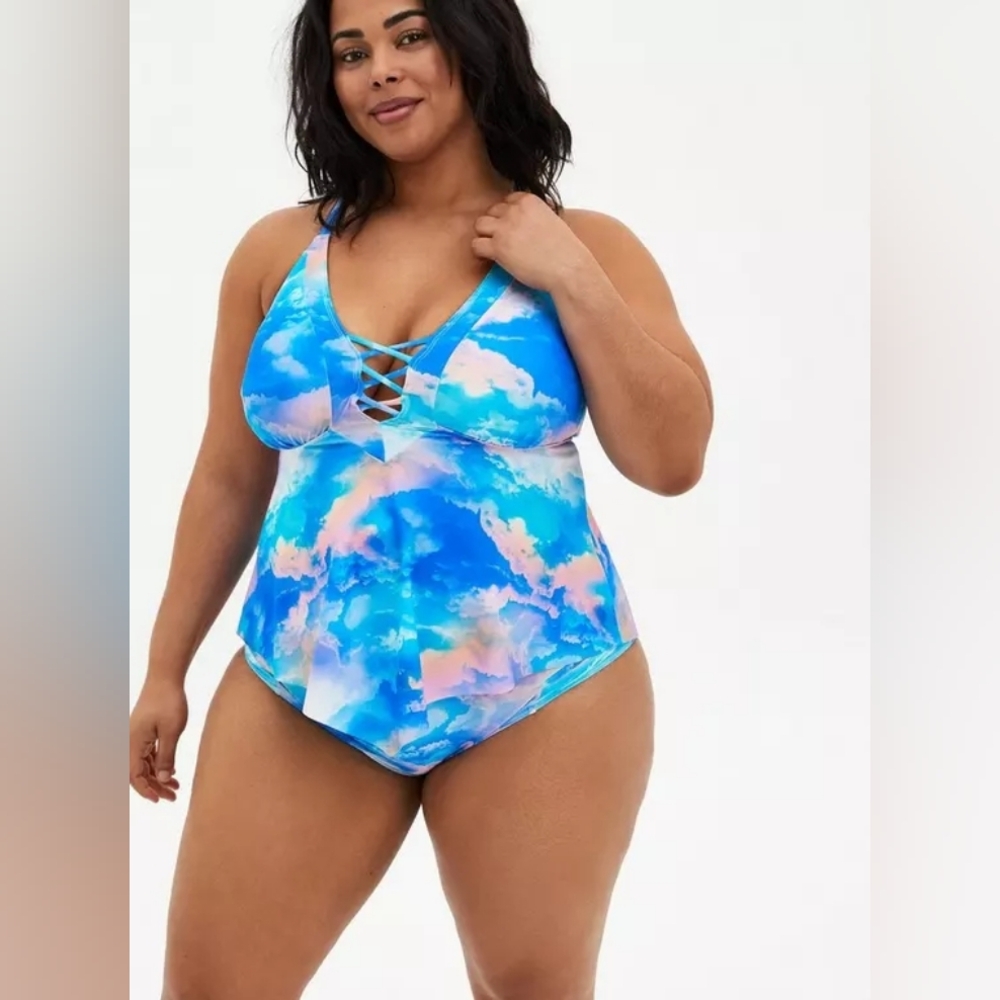 NWT TORRID